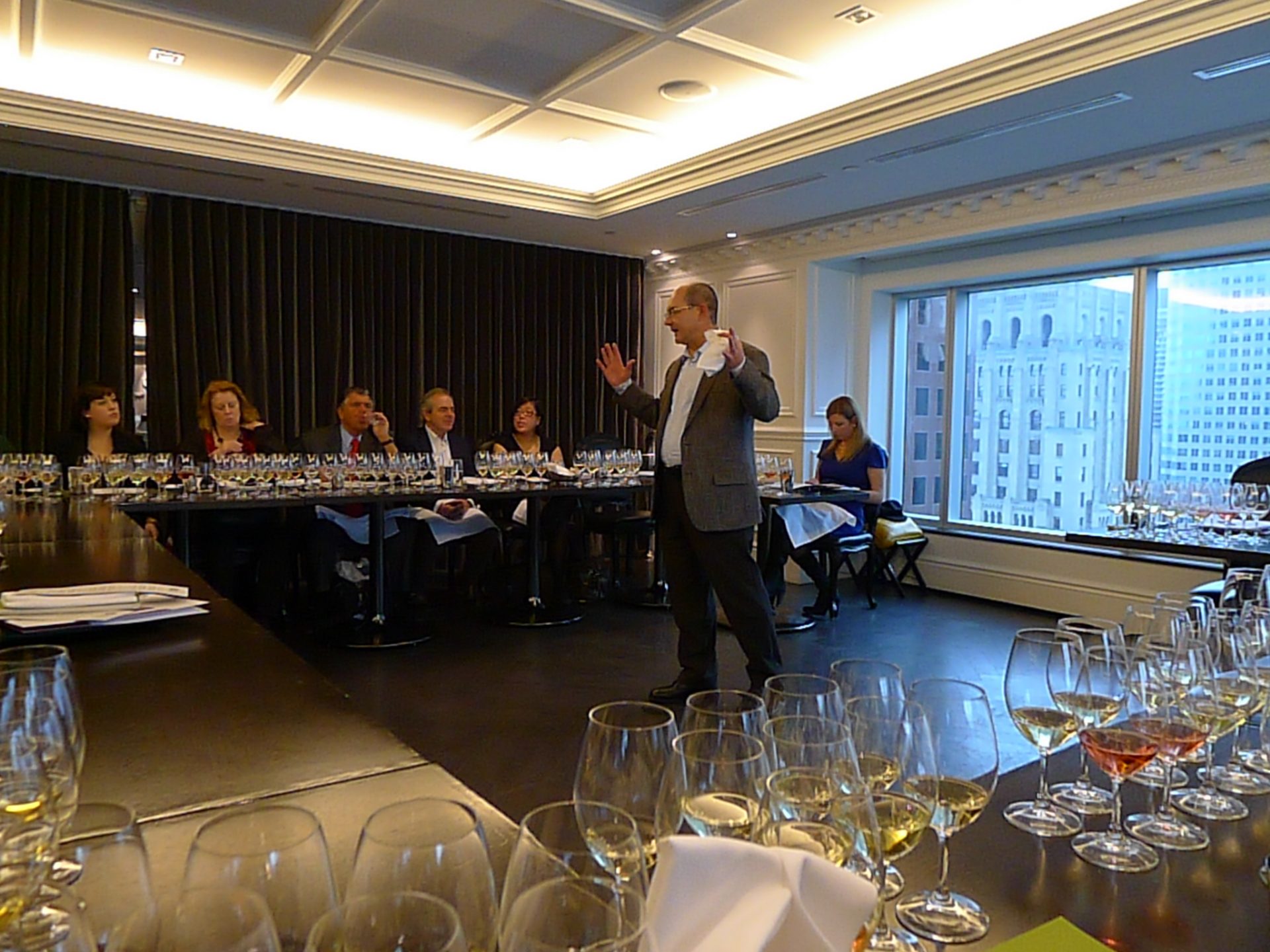 Cave Spring's Angelo Pavan adressed the room, speaking of his personal experiences producing sparkling wine in Ontario