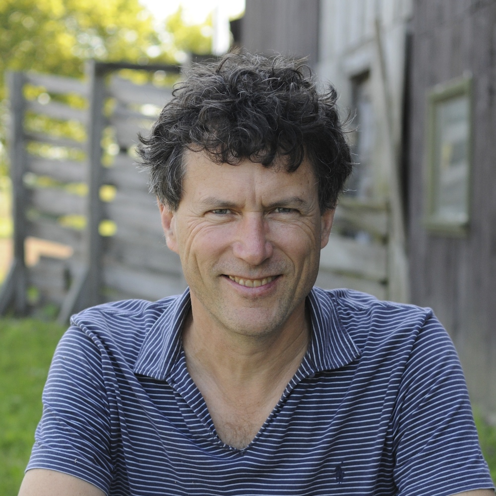Jamie Kennedy relaxes last summer at his Prince Edward County farm. Photo: Jo Dickins