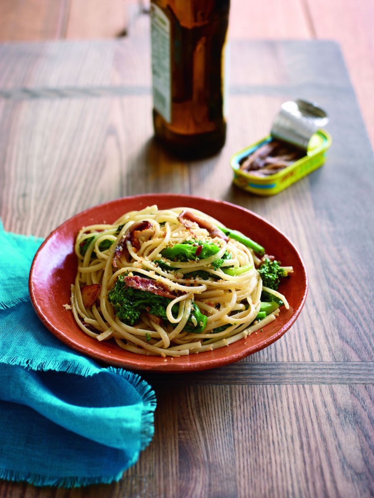 Linguine with Broccoli di Rabe Garlic and Anchovies