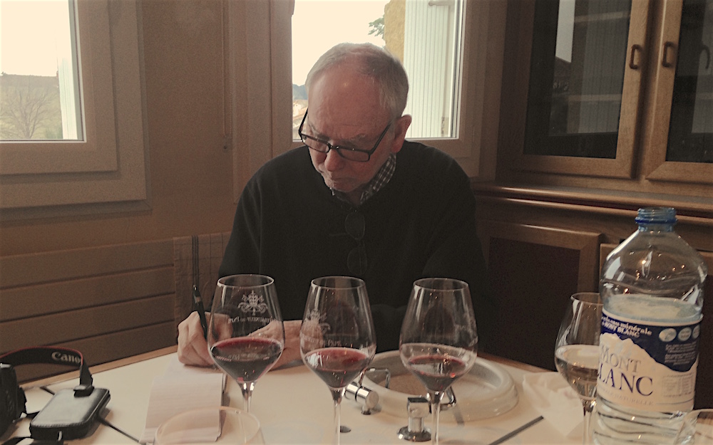 Rod Phillips makes notes a blind tasting of Châteauneuf-du-Pape.