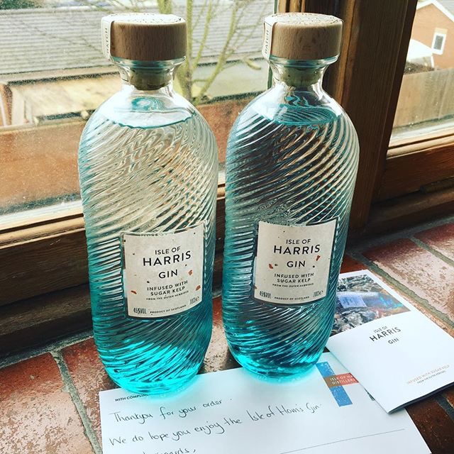 There's a new gin in town, and it's pretty damn special ; introducing the Isle Of Harris Gin.